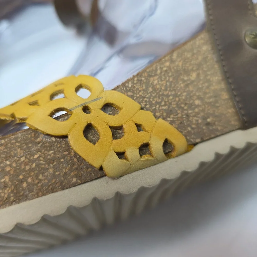 Wanda Panda W's Cork WedgeSandalsYellowFlower‎ Cutout Brown Ankle Strap Sz 41